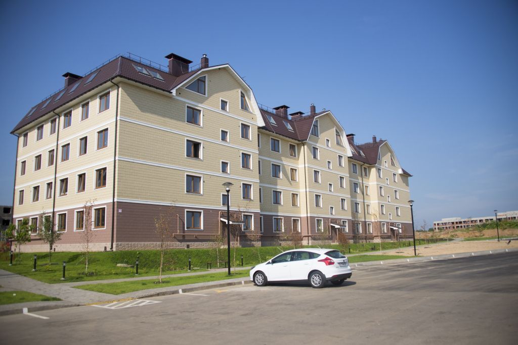 PHT_5596new1x1.jpg