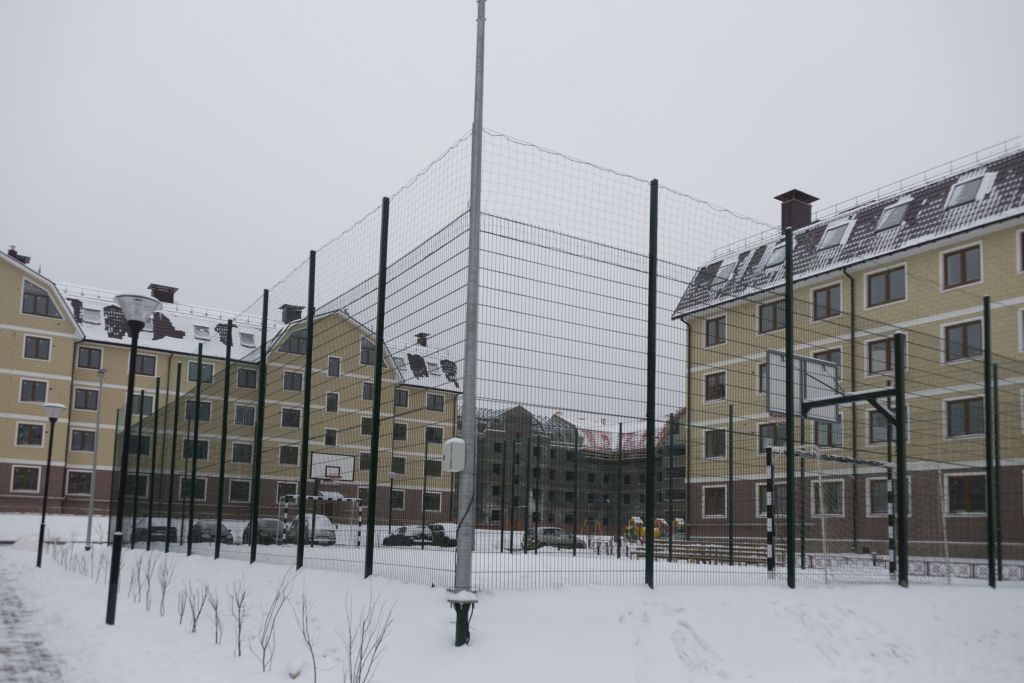 Спортивная площадка в квартале №10 PHT_6421.jpg