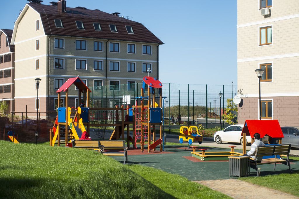 Детская площадка в квартале №10 DSC04108.jpg