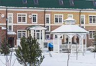 Иверский сквер, заказ и установка беседки